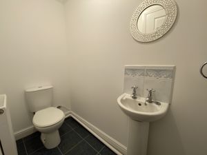 DOWNSTAIRS WC- click for photo gallery